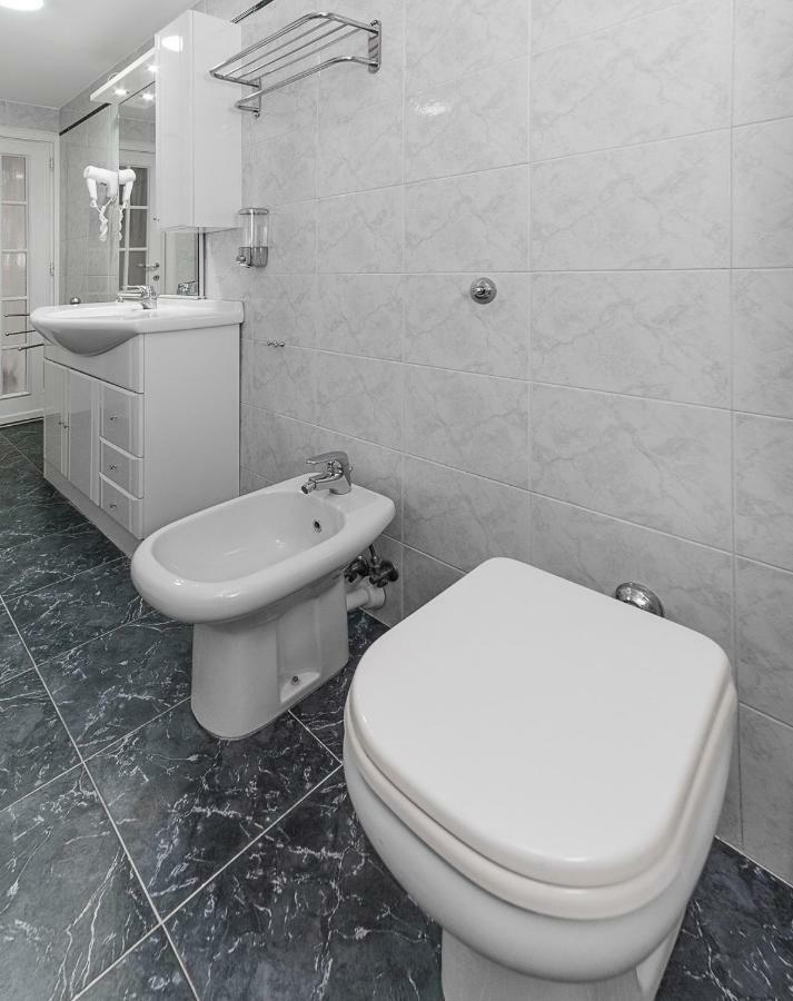 Rooms & Breakfast Dogali Генуя Экстерьер фото